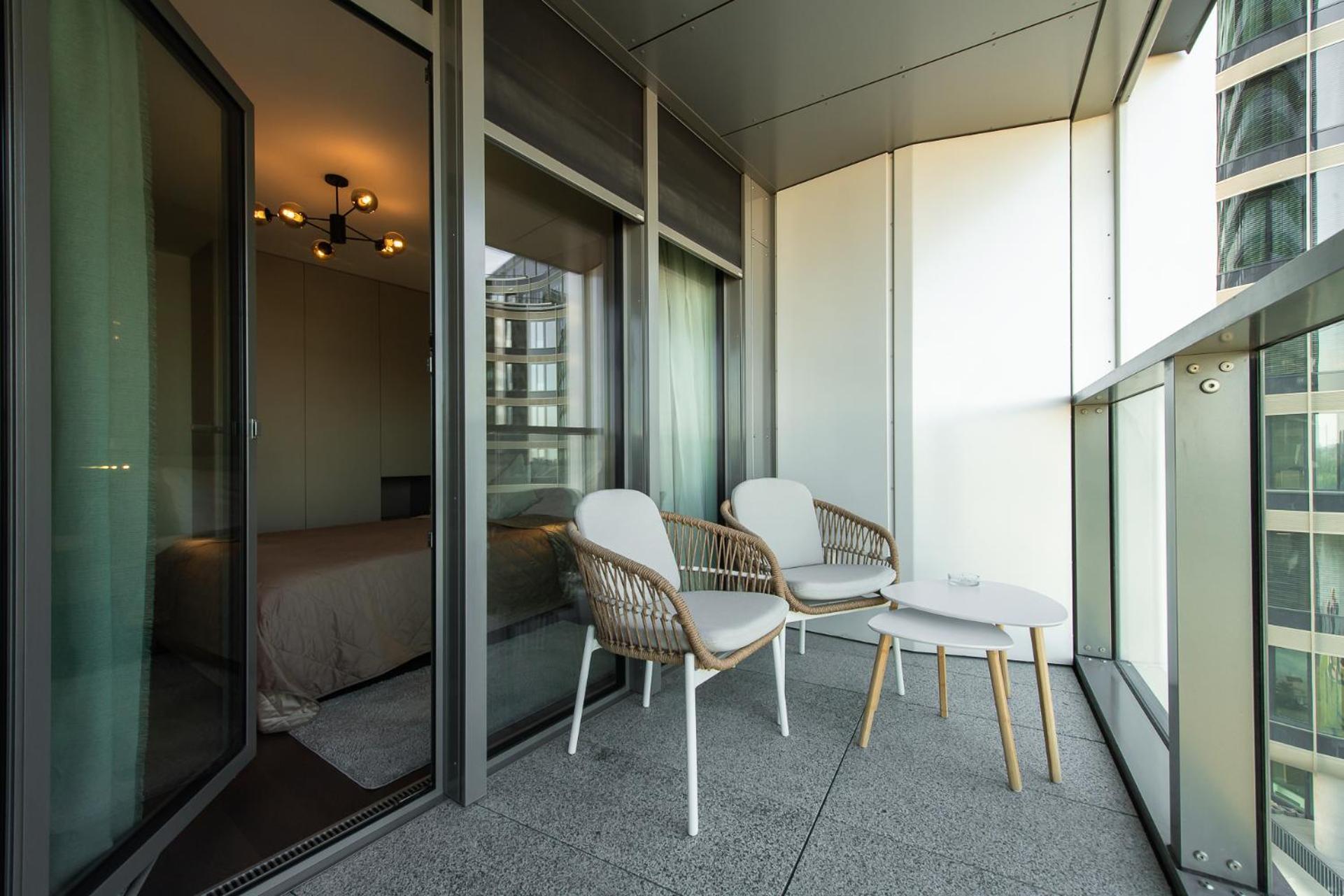 Nikas Eurovea Apartments - Free Parking Pressburg Exterior foto
